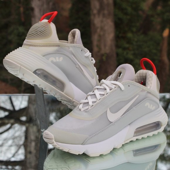 Nike Air Max 2090 Light Smoke Grey Women’s Size 7 - Picture 2 of 15